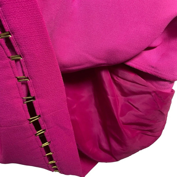 NWT Trina Turk Alek Sleeveless Cutout Hem Shift Dress in Pink Size 8 - Picture 6 of 16